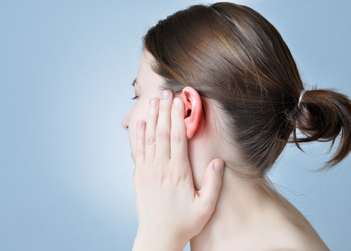 هل التهاب الاذن الوسطى يسبب صداع